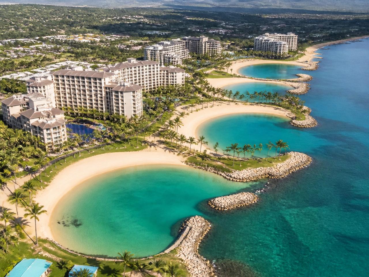 View of Ko Olina Lagoons on Oʻahu