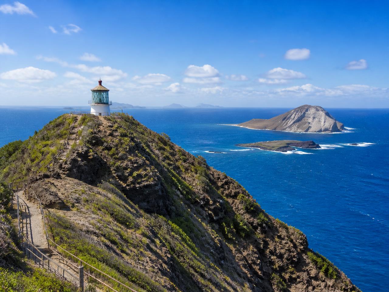 View of Makapuʻu Lookout on Oʻahu
